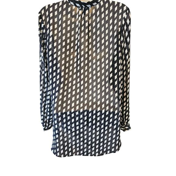 Banana republic sheer see through button up long sleeve chiffon black top EUC M - Picture 3 of 7